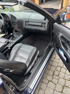 Bild des Angebotes BMW 328 328i Sport Edition