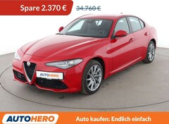 Bild des Angebotes Alfa Romeo Giulia 2.0 Turbo Ti Q4 Aut.*NAV*XENON*ACC*CAM*PDC*SHZ