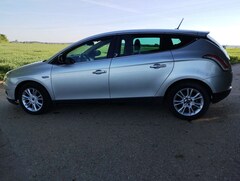 Bild des Angebotes Lancia Delta 1.6 Multijet 16v DFN6 Oro