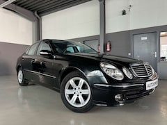 Bild des Angebotes Mercedes-Benz E 200 Limousine Kompressor