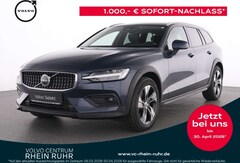 Bild des Angebotes Volvo V60 Cross Country B5 AWD Plus+LICHTPAK+PANO+RFK