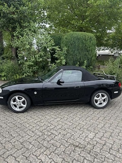 Bild des Angebotes Mazda MX-5 1.6i 16V