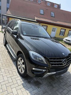 Bild des Angebotes Mercedes-Benz ML 350 BlueTEC 4MATIC 7G-TRONIC