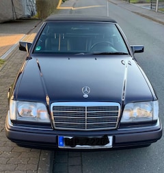 Bild des Angebotes Mercedes-Benz E 220 „ C A B R I O „ , ASD , Automatik Getriebe