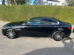 Bild des Angebotes Jaguar XE XE 20d AWD Aut. Portfolio