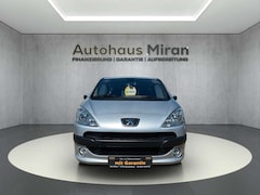 Peugeot 1007 Aut. * TÜV NEU* Nur69Tkm *PDC *