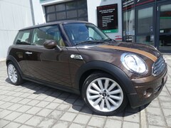 Bild des Angebotes MINI Cooper Mini 1.6 PANO/CHROM-LINE