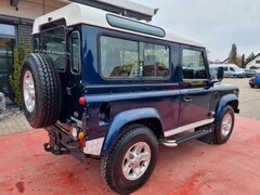 Bild des Angebotes Land Rover Defender 90 Td5  4x4 "Sitzheizung/AHK"
