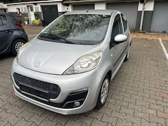 Bild des Angebotes Peugeot 107 107 5 Türig Klima EFH ZV Allwetter Tüv 12.27