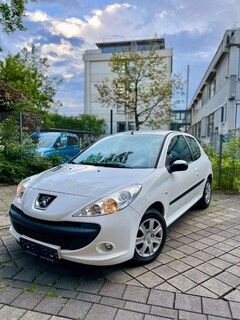Bild des Angebotes Peugeot 206 + Basis