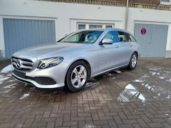 Bild des Angebotes Mercedes-Benz E 250 E 250 (213.245)