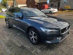 Bild des Angebotes Volvo V60 Kombi Basis Plus