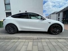 Bild des Angebotes Tesla Model Y Model Y Performance Leasing 325,66E 35Mon. 15Tkm