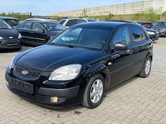Bild des Angebotes Kia Rio 1.4 EX Klima 8-fach bereift