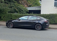 Bild des Angebotes Tesla Model 3 Model 3 Performance schwarz