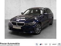 Bild des Angebotes BMW 320 d Touring Laser Pano ACC HuD PDC DAB