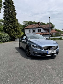 Volvo V60 D4 Geartronic Kinetic