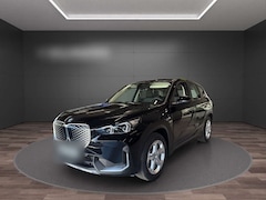 Bild des Angebotes BMW iX1 xDrive30 NP 64.249,- Head-Up 360°