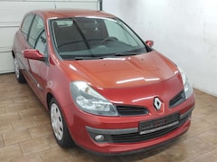 Bild des Angebotes Renault Clio 2.0 AUTOMATIK KLIMA BC 1-HAND AHK ESP CD Dynamique