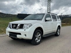 Bild des Angebotes Nissan Pathfinder 2.5 dCi LE | 7-SITZER | AHK | 8-FACH