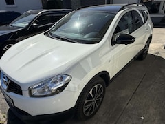Nissan Qashqai +2 360 Panoramadach Klimaautomatik Navig