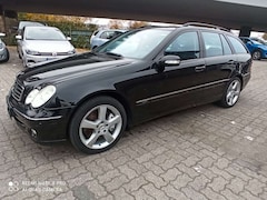 Bild des Angebotes Mercedes-Benz C 320 T CDI /Automatik/Navi/SD/AHK/Top Zustand