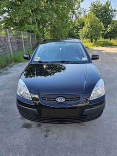 Bild des Angebotes Kia Rio 1.4 EX