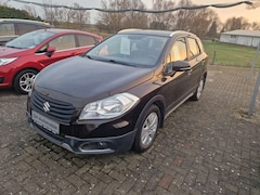 Bild des Angebotes Suzuki SX4 S-Cross 1.6 SX4 S-Cross 4x4-PDC+BC+Tem+AHK+SHZ+Alu+Telef -
