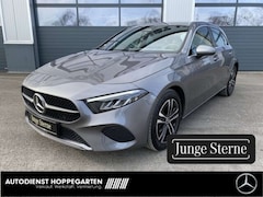 Bild des Angebotes Mercedes-Benz A 180 A 180 Progressive Adv. LED Kamera MBUX AHK 17"