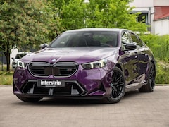 Bild des Angebotes BMW M5 INDIVIDUAL.DR.ASS.PRO.PANO.360.4ZONEN.LHZ.B&W