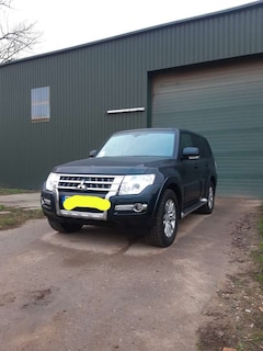 Bild des Angebotes Mitsubishi Pajero 3.2 DI-D Automatik