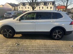 Bild des Angebotes VW Tiguan Allspace United 4Motion