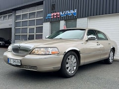 Bild des Angebotes Lincoln Town Car Signature Limited LPG HU AU Frisch