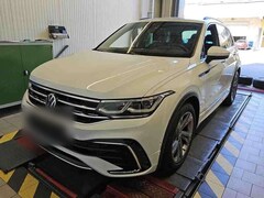 Bild des Angebotes VW Tiguan R-Line *19Zoll*Head-Up*360*Assist-Plus*el.Klappe*