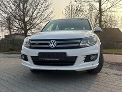 Bild des Angebotes VW Tiguan 2.0 TDI DPF 4Motion BlueMotion Techn. DSG Sport