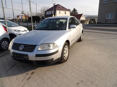 Bild des Angebotes VW Passat Basis Klima CD Radio HU AU Neu