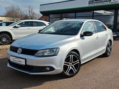 Bild des Angebotes VW Jetta VI Match *NAVI*Bi-Xenon*PDC*Freisprech*DSG
