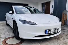 Bild des Angebotes Tesla Model 3 Highland, AHK ab Werk, 8 fach bereift