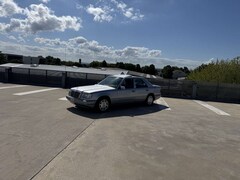 Bild des Angebotes Mercedes-Benz E 280
