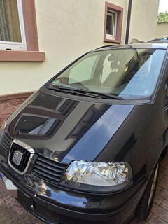 Bild des Angebotes SEAT Alhambra 1.8 20V Turbo Reference