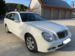 Bild des Angebotes Mercedes-Benz E 280 T CDI Classic * DISTRONIC * Comand * Scheckheft