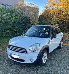 Bild des Angebotes MINI Cooper Countryman Automatik, PDC, TÜV, Ambiente