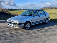 Bild des Angebotes Renault R 19 1.8 RT