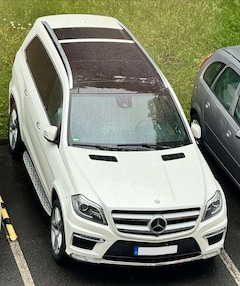 Bild des Angebotes Mercedes-Benz GL 500 / GL550 4MATIC*AMG*DESIGNO*MANUFAKTUR*VOLL*TÜV NEU