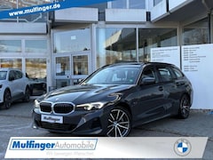 Bild des Angebotes BMW 330 e T.HUD Kamera PanoD.DAB Sitzh.LED AHK 18" Navi