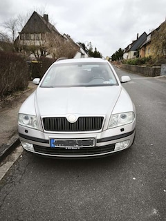 Bild des Angebotes Skoda Octavia Combi 2.0 FSI Ambiente