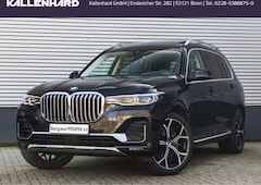 Bild des Angebotes BMW X7 xDrive40d-Design-Pure-Excellence 7-Sitzer-AHK-SHZ