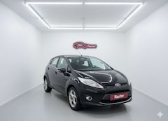 Bild des Angebotes Ford Fiesta 1.3 Titanium nur 133tKM 2.Hd TÜV NEU!