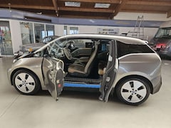 Bild des Angebotes BMW i3 94 Ah Design-Lodge Wärmepumpe SHD 88% Bat.