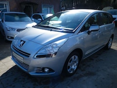 Bild des Angebotes Peugeot 5008 Active*Garantie,8xReifen,Navi,7 Setzer*